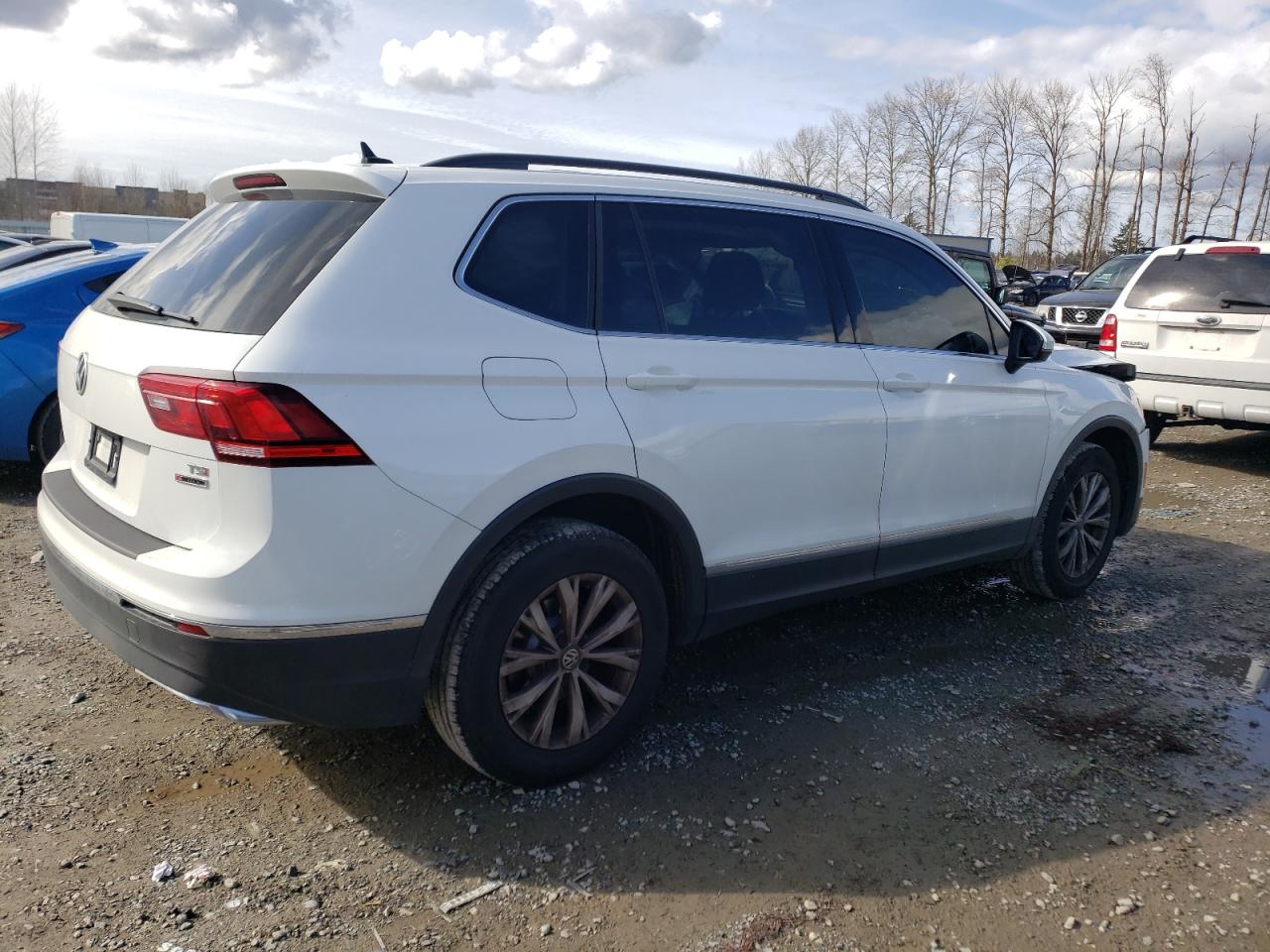 Photo 2 VIN: 3VV2B7AX3JM023120 - VOLKSWAGEN TIGUAN 