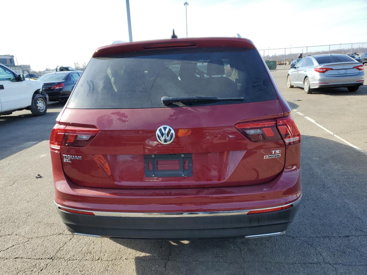 Photo 5 VIN: 3VV2B7AX3JM027393 - VOLKSWAGEN TIGUAN 