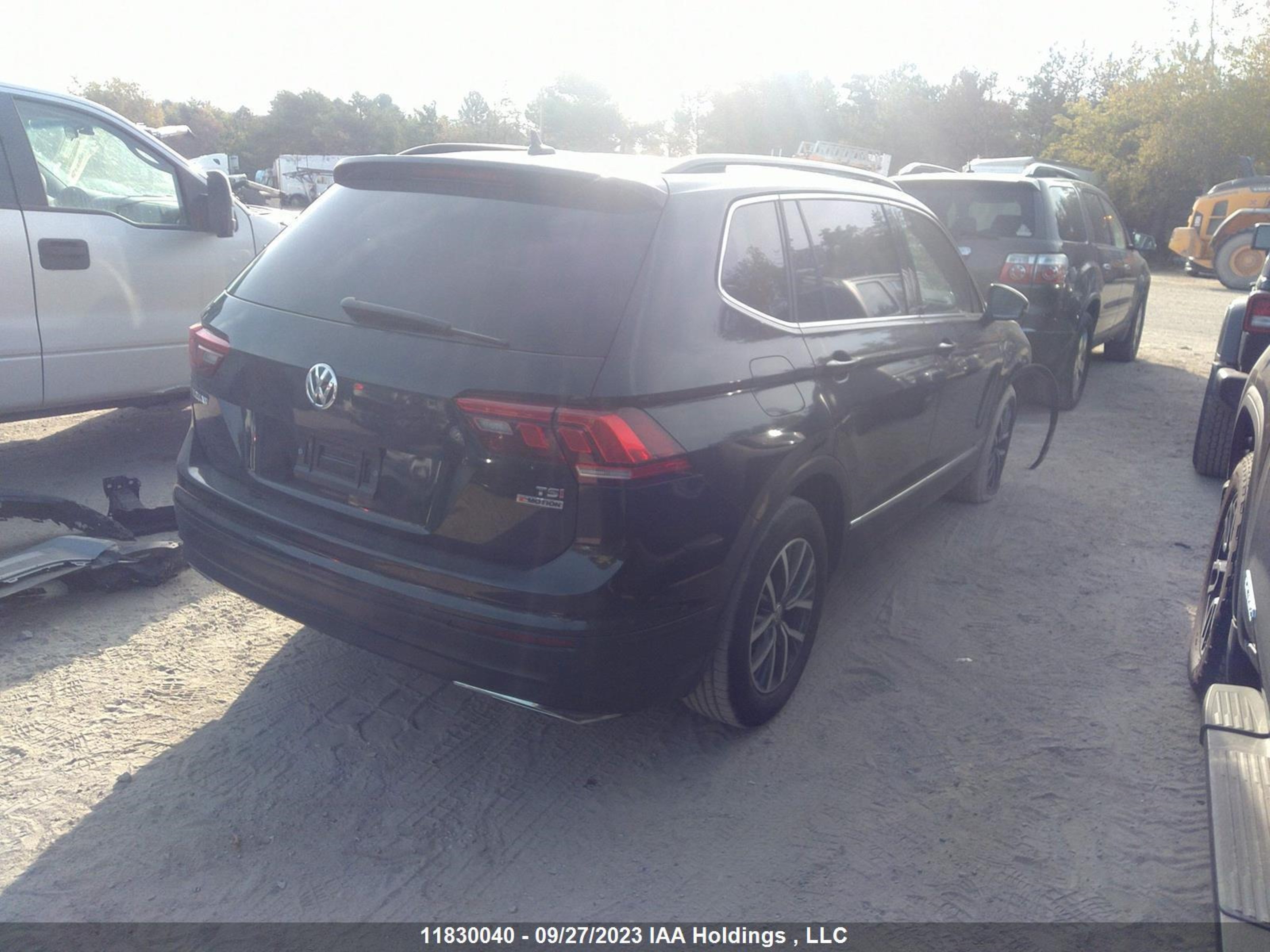 Photo 3 VIN: 3VV2B7AX3JM048065 - VOLKSWAGEN TIGUAN 