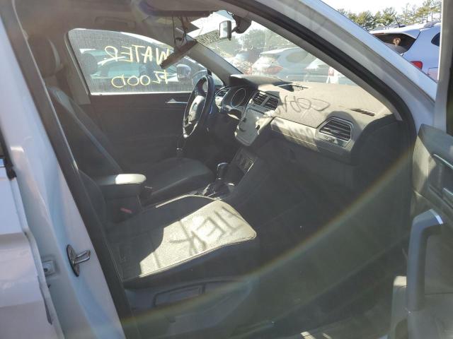 Photo 4 VIN: 3VV2B7AX3JM098660 - VOLKSWAGEN TIGUAN SE 