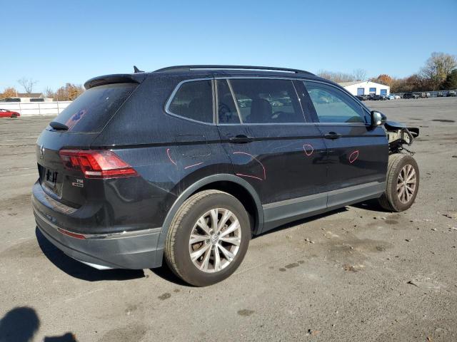 Photo 2 VIN: 3VV2B7AX3JM151082 - VOLKSWAGEN TIGUAN SE 