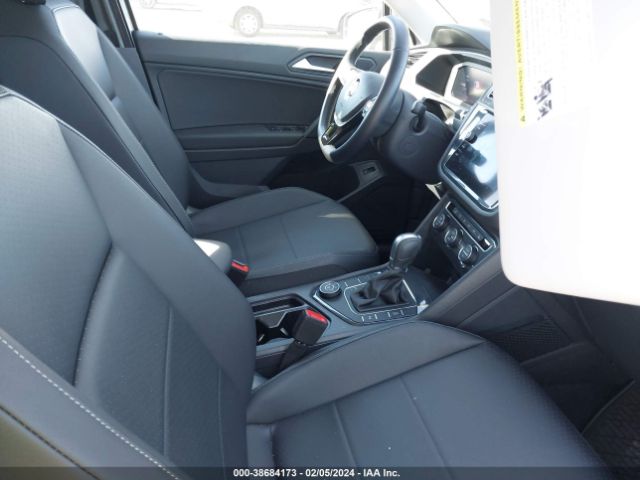 Photo 4 VIN: 3VV2B7AX3KM181040 - VOLKSWAGEN TIGUAN 