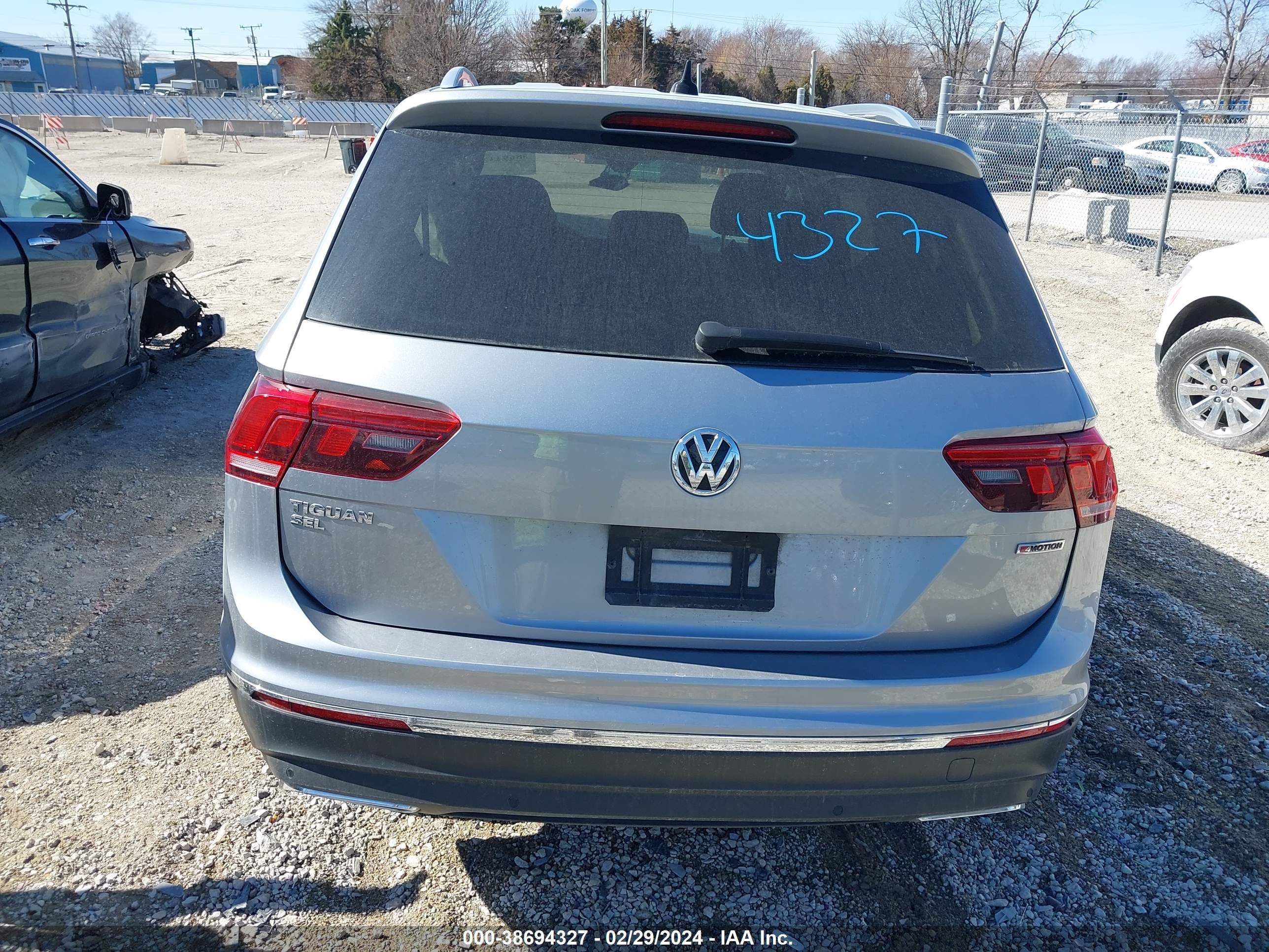 Photo 14 VIN: 3VV2B7AX3MM034557 - VOLKSWAGEN TIGUAN 