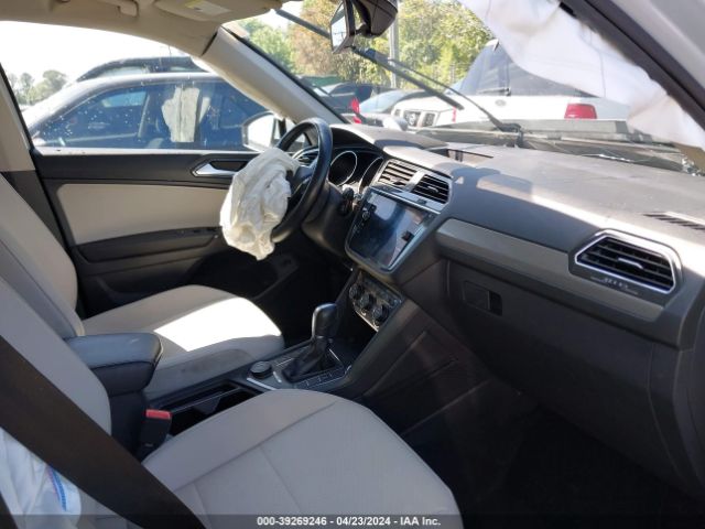 Photo 4 VIN: 3VV2B7AX4JM009033 - VOLKSWAGEN TIGUAN 