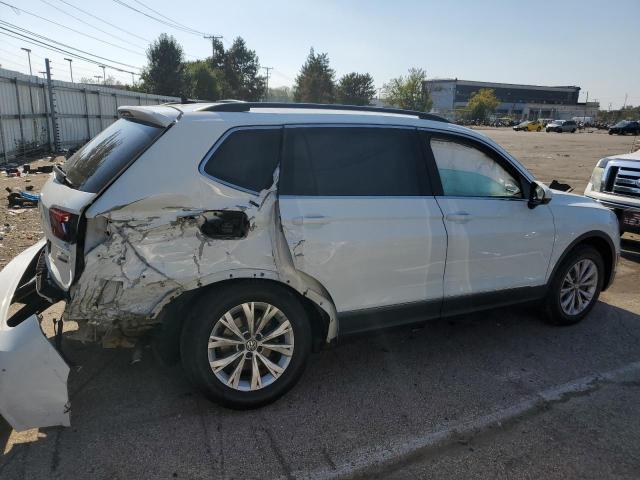 Photo 2 VIN: 3VV2B7AX5JM043918 - VOLKSWAGEN TIGUAN SE 