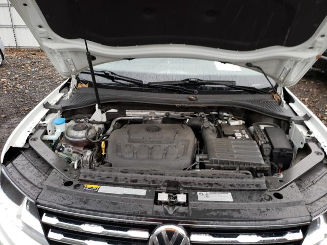 Photo 6 VIN: 3VV2B7AX5JM199652 - VOLKSWAGEN TIGUAN SE 