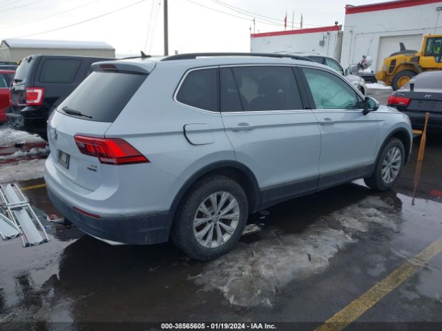 Photo 3 VIN: 3VV2B7AX6JM011818 - VOLKSWAGEN TIGUAN 