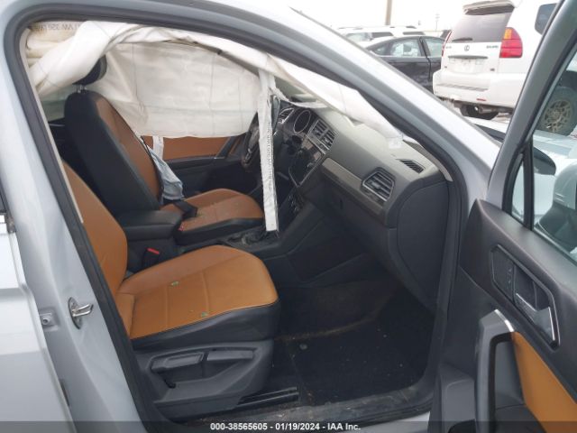 Photo 4 VIN: 3VV2B7AX6JM011818 - VOLKSWAGEN TIGUAN 