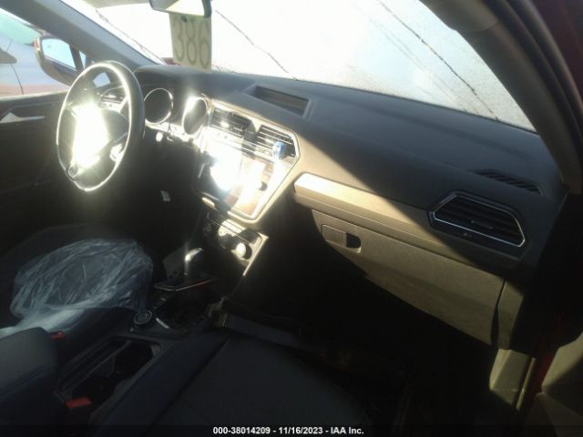 Photo 4 VIN: 3VV2B7AX6JM083067 - VOLKSWAGEN TIGUAN 