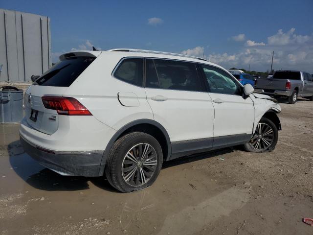 Photo 2 VIN: 3VV2B7AX6JM112003 - VOLKSWAGEN TIGUAN SE 