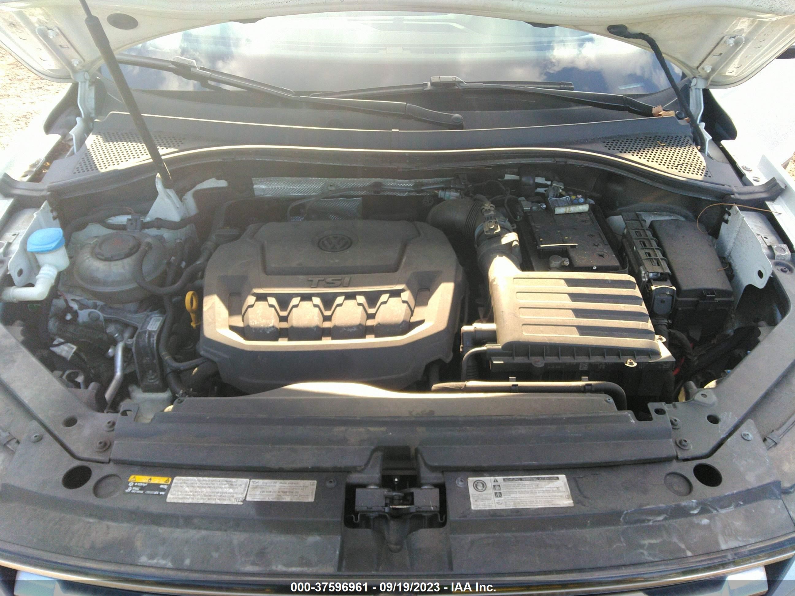 Photo 9 VIN: 3VV2B7AX7JM060767 - VOLKSWAGEN TIGUAN 