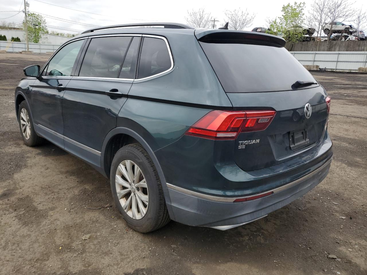 Photo 1 VIN: 3VV2B7AX7JM161095 - VOLKSWAGEN TIGUAN 