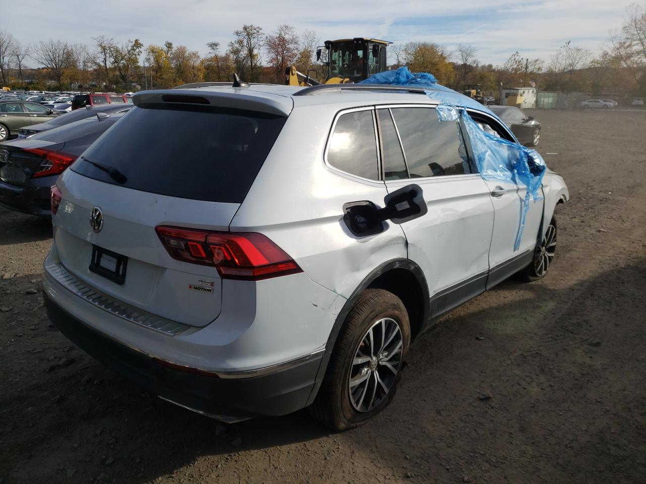 Photo 3 VIN: 3VV2B7AX7JM217133 - VOLKSWAGEN TIGUAN 