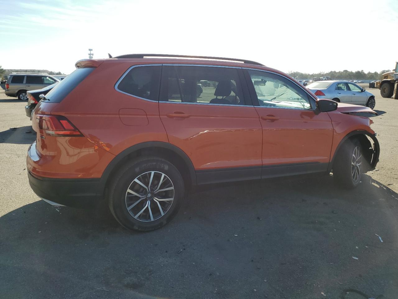 Photo 2 VIN: 3VV2B7AX7KM134819 - VOLKSWAGEN TIGUAN 