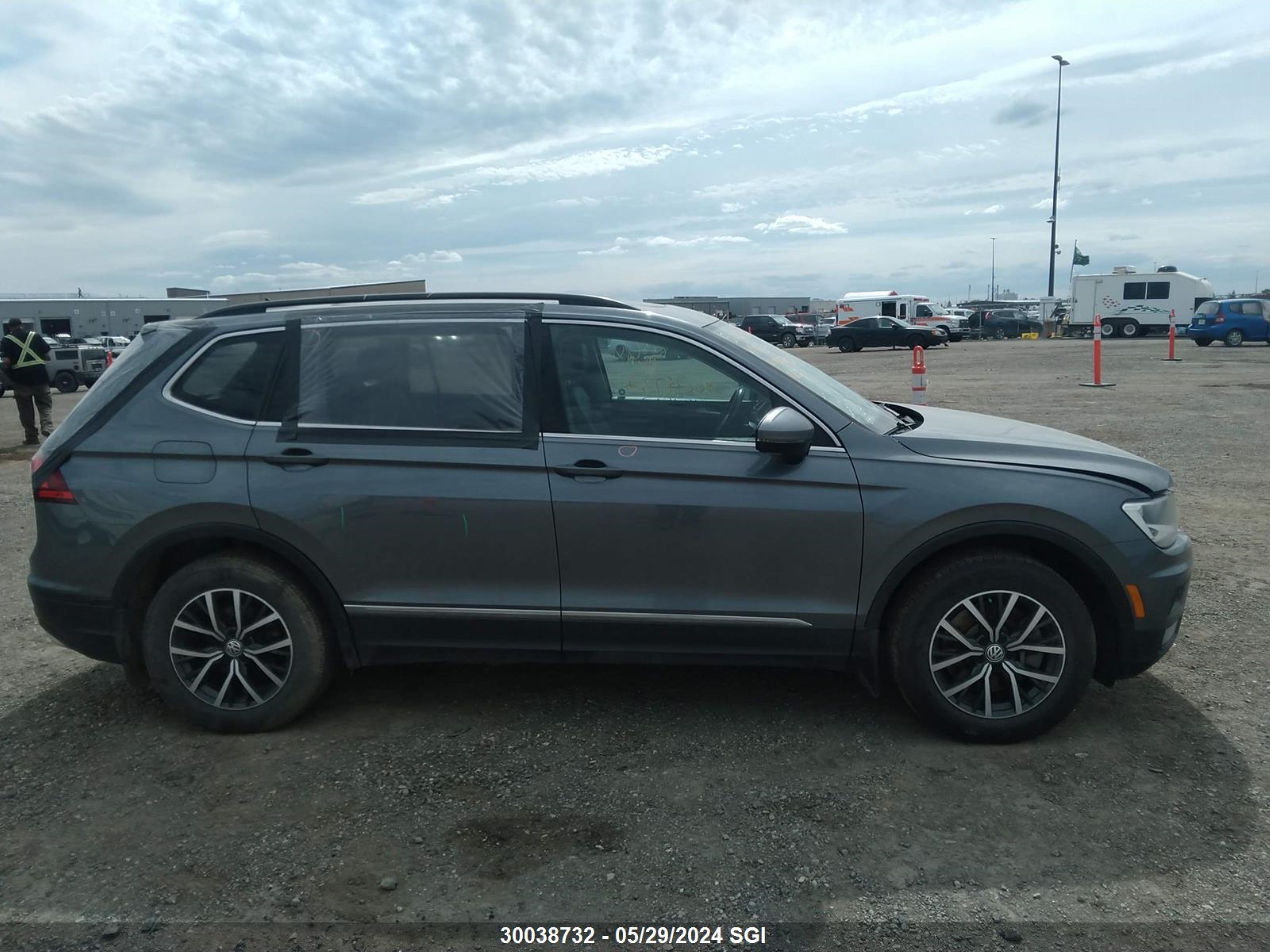 Photo 12 VIN: 3VV2B7AX9JM005141 - VOLKSWAGEN TIGUAN 