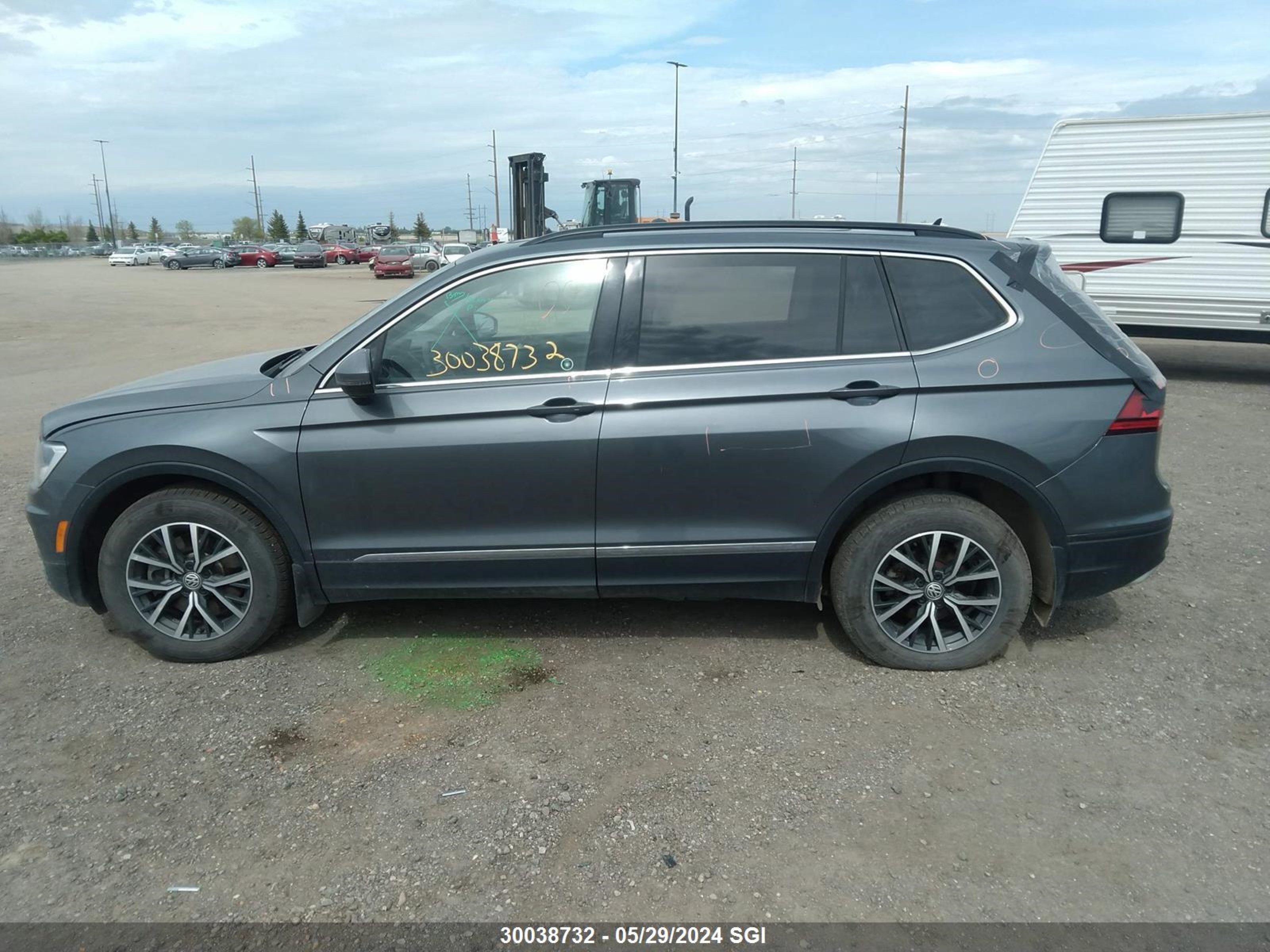 Photo 13 VIN: 3VV2B7AX9JM005141 - VOLKSWAGEN TIGUAN 