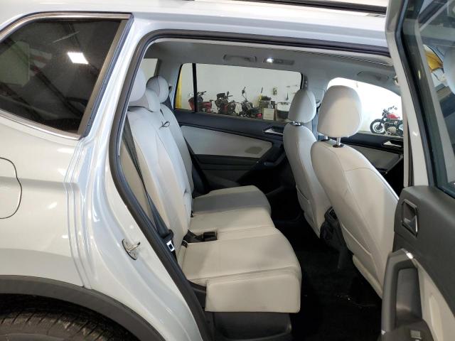 Photo 9 VIN: 3VV2B7AX9JM114876 - VOLKSWAGEN TIGUAN 