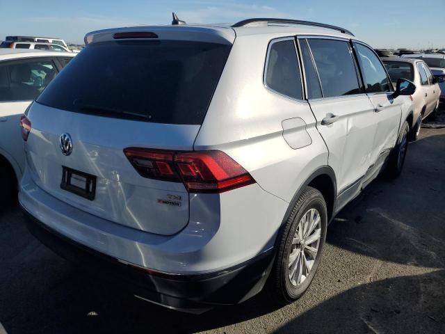 Photo 3 VIN: 3VV2B7AXXJM074386 - VOLKSWAGEN TIGUAN SE 