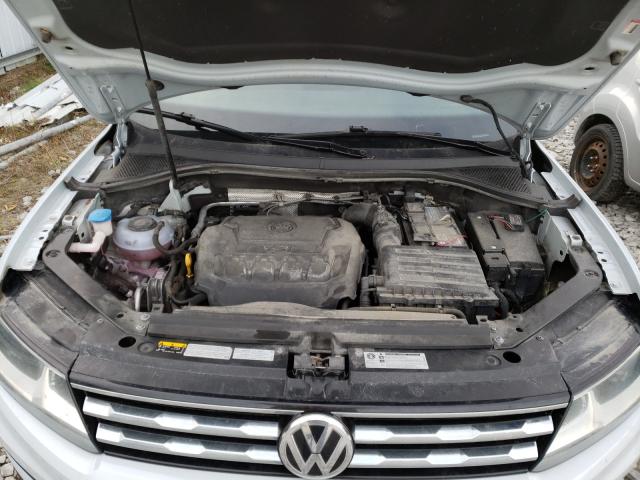 Photo 6 VIN: 3VV2B7AXXJM091690 - VOLKSWAGEN TIGUAN SE 