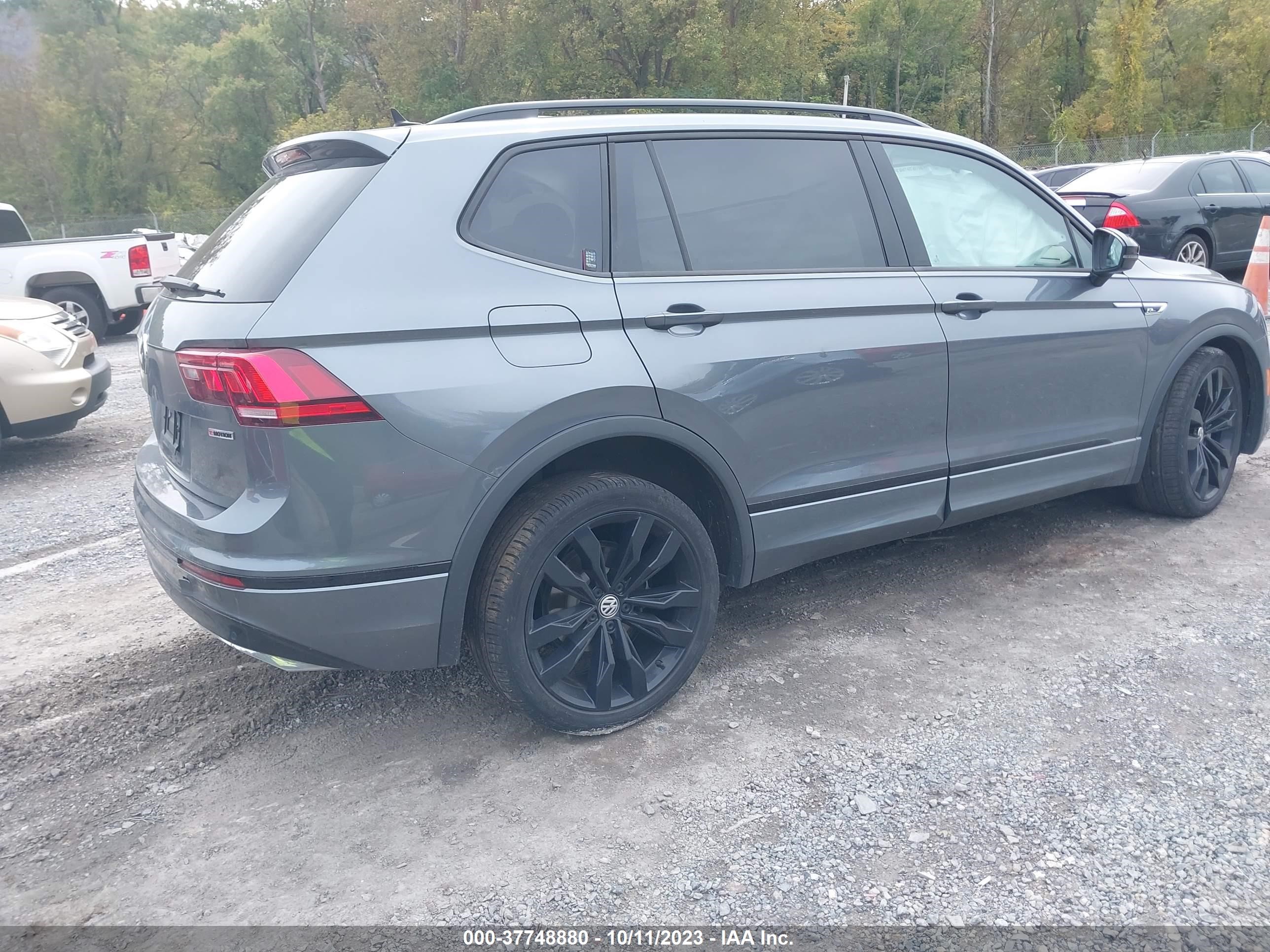 Photo 3 VIN: 3VV2B7AXXMM128337 - VOLKSWAGEN TIGUAN 