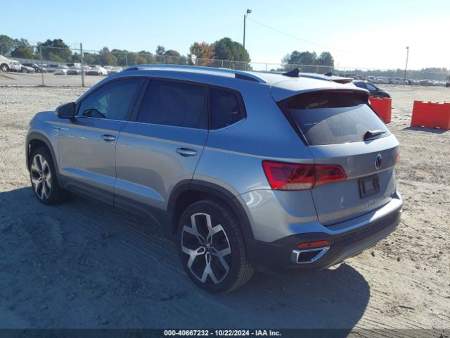 Photo 2 VIN: 3VV2X7B23PM313712 - VOLKSWAGEN TAOS 