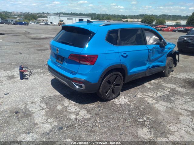 Photo 3 VIN: 3VV2X7B29NM016358 - VOLKSWAGEN TAOS 