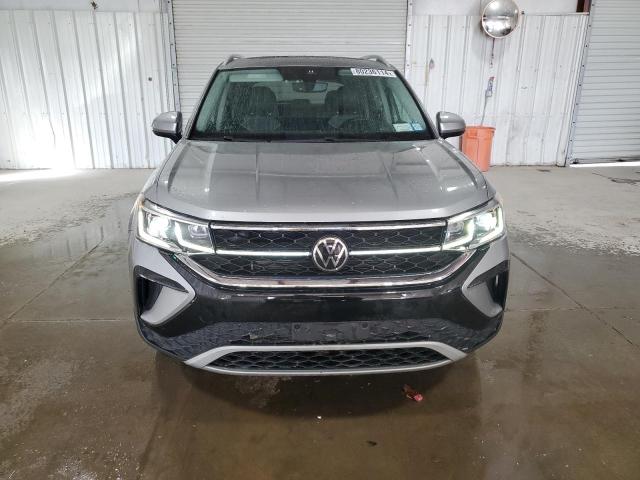 Photo 4 VIN: 3VV2X7B29PM317635 - VOLKSWAGEN TAOS SEL 