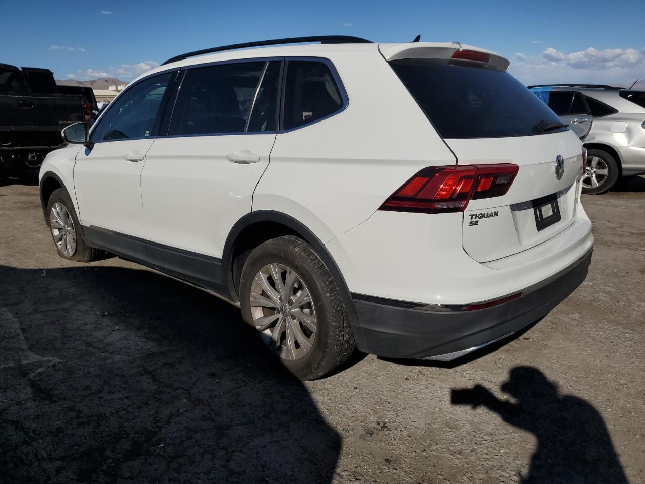 Photo 1 VIN: 3VV3B7AX0JM002679 - VOLKSWAGEN TIGUAN 