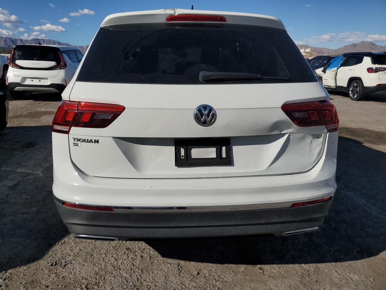 Photo 5 VIN: 3VV3B7AX0JM002679 - VOLKSWAGEN TIGUAN 