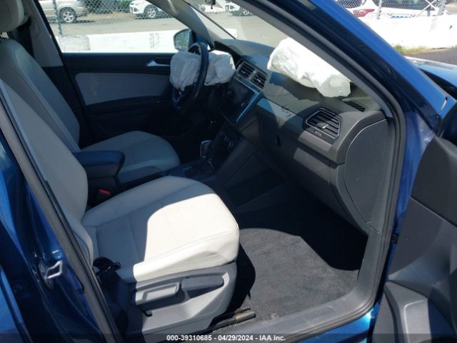 Photo 4 VIN: 3VV3B7AX0JM002889 - VOLKSWAGEN TIGUAN 