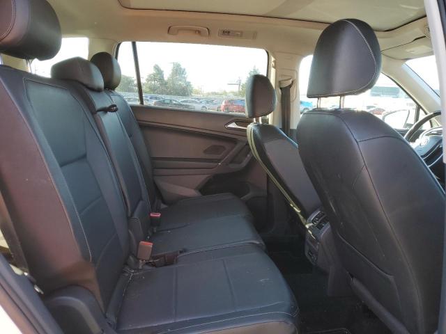 Photo 10 VIN: 3VV3B7AX0JM014752 - VOLKSWAGEN TIGUAN SE 