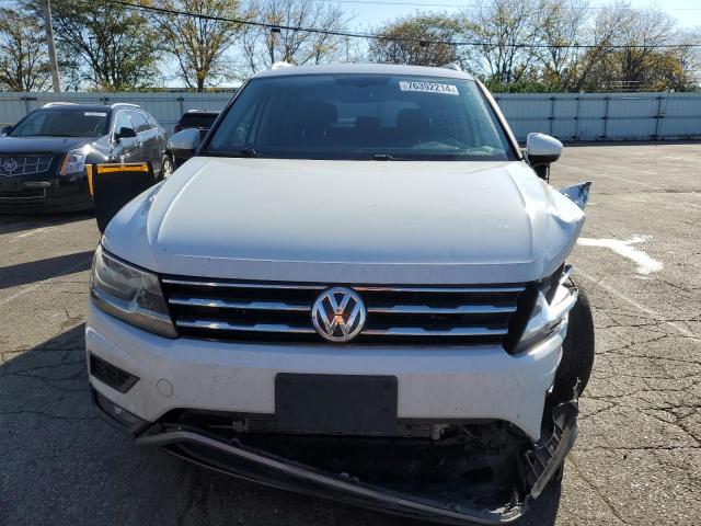 Photo 4 VIN: 3VV3B7AX0JM014752 - VOLKSWAGEN TIGUAN SE 