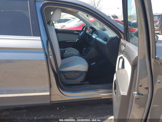 Photo 4 VIN: 3VV3B7AX0JM019076 - VOLKSWAGEN TIGUAN 