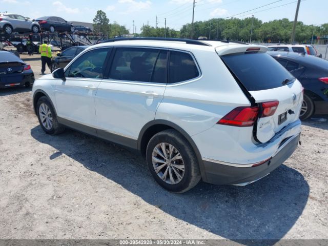 Photo 2 VIN: 3VV3B7AX0JM039294 - VOLKSWAGEN TIGUAN 