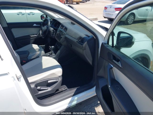 Photo 4 VIN: 3VV3B7AX0JM039294 - VOLKSWAGEN TIGUAN 