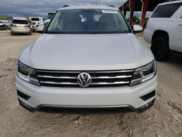 Photo 8 VIN: 3VV3B7AX0JM040140 - VOLKSWAGEN TIGUAN SE 