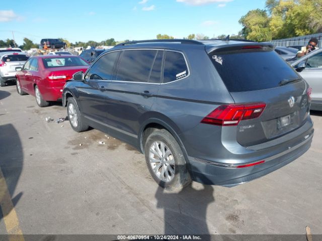 Photo 2 VIN: 3VV3B7AX0JM187879 - VOLKSWAGEN TIGUAN 