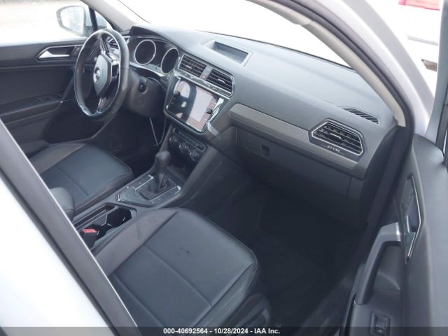 Photo 4 VIN: 3VV3B7AX0JM208813 - VOLKSWAGEN TIGUAN 