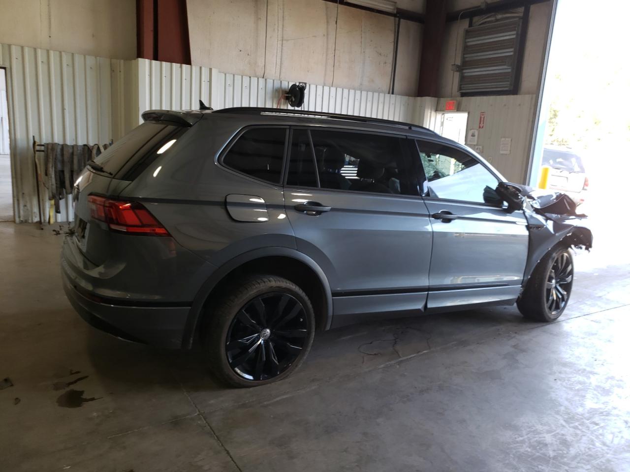 Photo 2 VIN: 3VV3B7AX0LM134585 - VOLKSWAGEN TIGUAN 