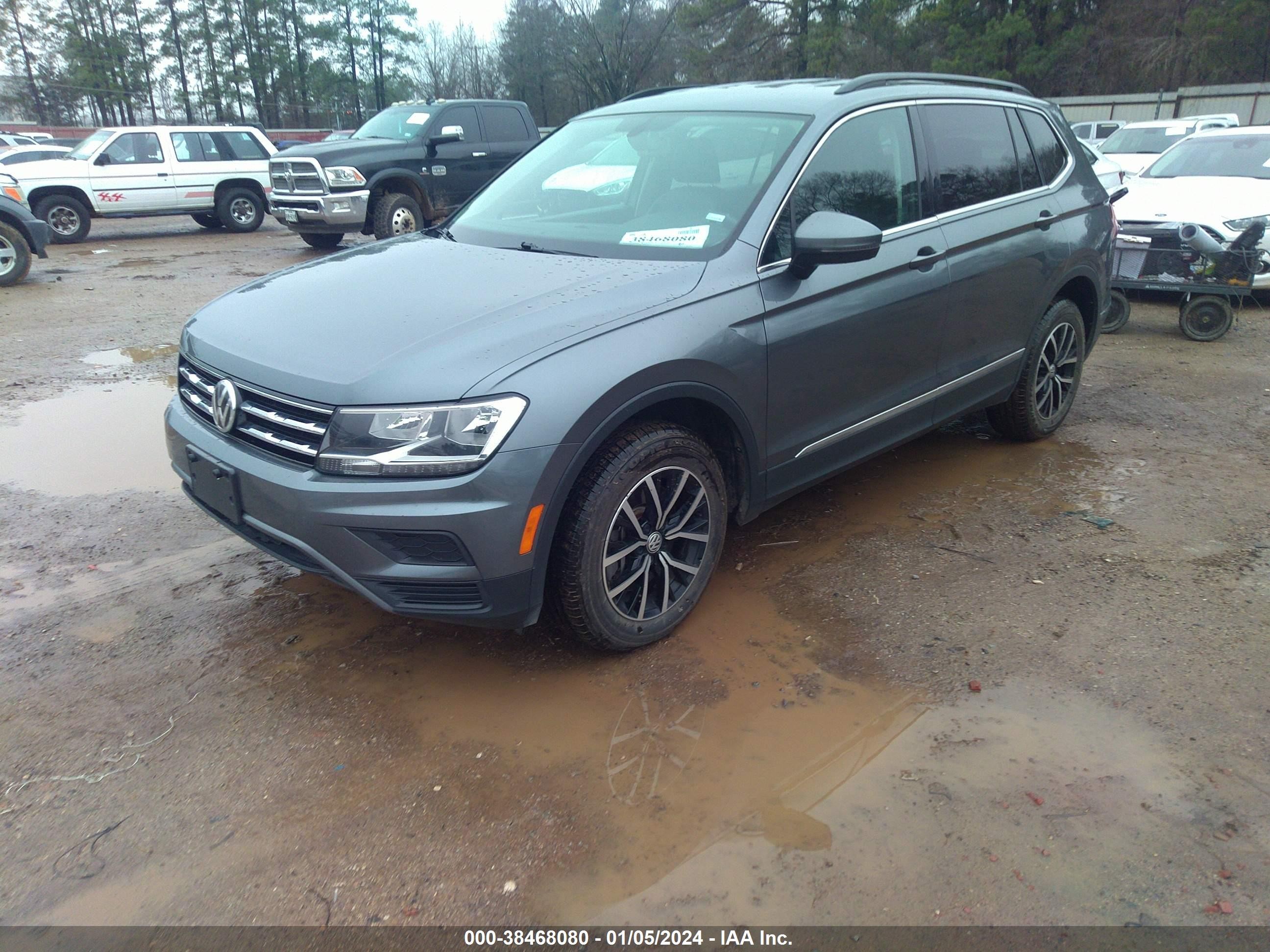 Photo 1 VIN: 3VV3B7AX0MM006879 - VOLKSWAGEN TIGUAN 