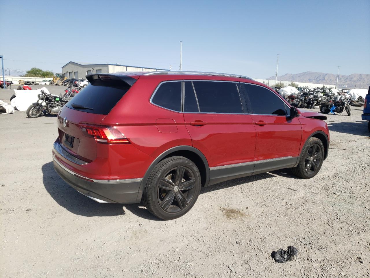 Photo 2 VIN: 3VV3B7AX0MM086278 - VOLKSWAGEN TIGUAN 