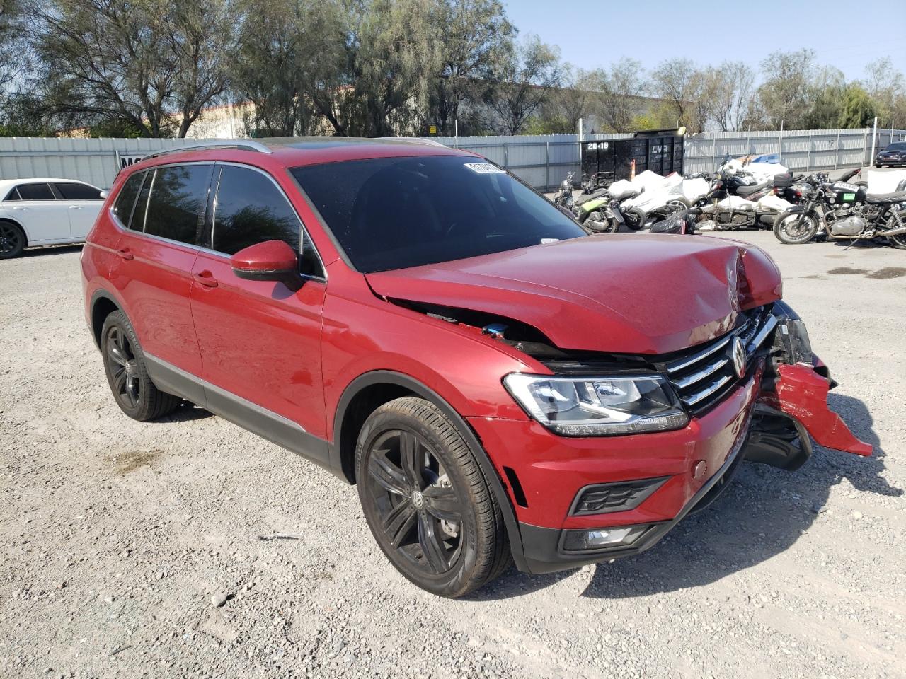 Photo 3 VIN: 3VV3B7AX0MM086278 - VOLKSWAGEN TIGUAN 