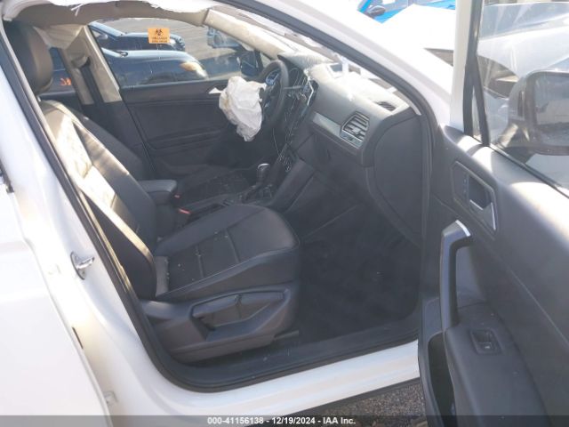 Photo 4 VIN: 3VV3B7AX0MM121143 - VOLKSWAGEN TIGUAN 