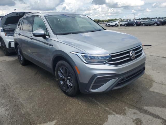 Photo 3 VIN: 3VV3B7AX0PM105352 - VOLKSWAGEN TIGUAN SE 