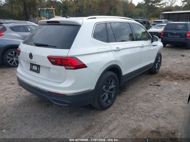 Photo 3 VIN: 3VV3B7AX0PM134981 - VOLKSWAGEN TIGUAN 