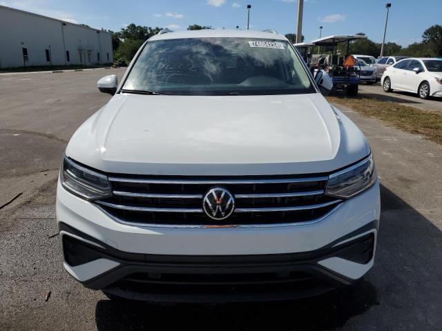 Photo 4 VIN: 3VV3B7AX0RM042806 - VOLKSWAGEN TIGUAN SE 