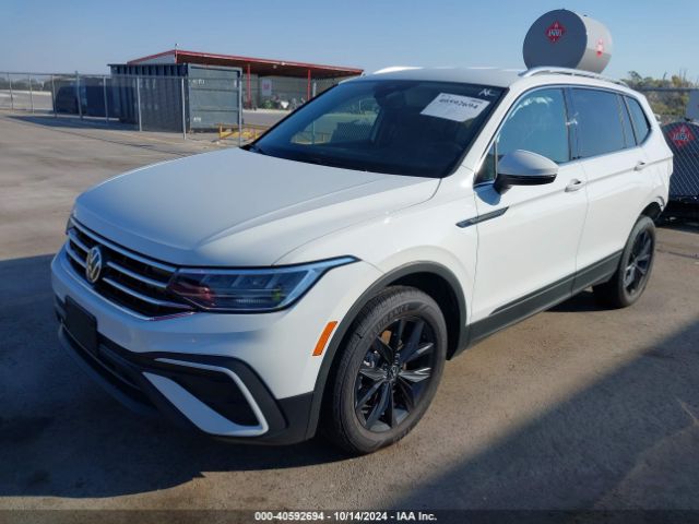 Photo 1 VIN: 3VV3B7AX0RM048301 - VOLKSWAGEN TIGUAN 