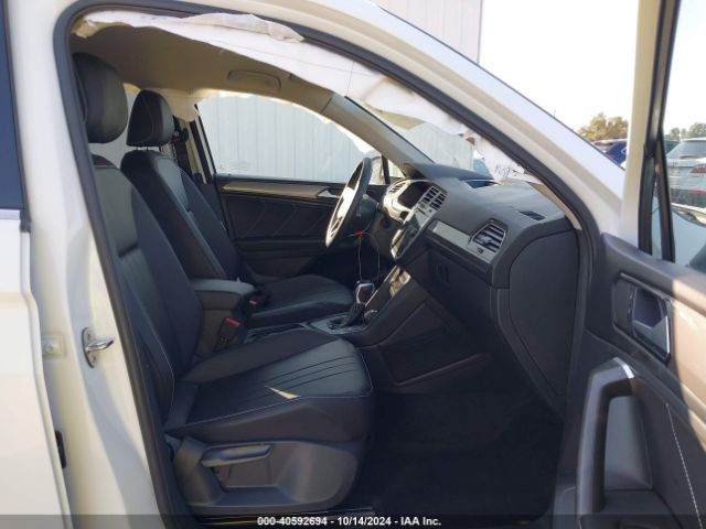 Photo 4 VIN: 3VV3B7AX0RM048301 - VOLKSWAGEN TIGUAN 