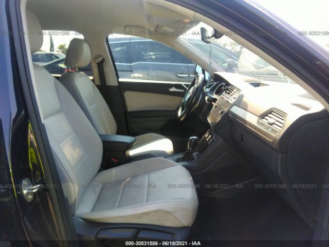 Photo 4 VIN: 3VV3B7AX1JM033715 - VOLKSWAGEN TIGUAN 