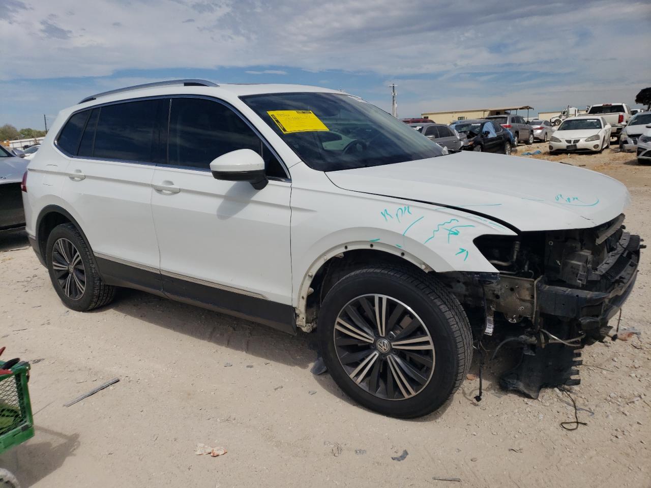 Photo 3 VIN: 3VV3B7AX1JM149979 - VOLKSWAGEN TIGUAN 